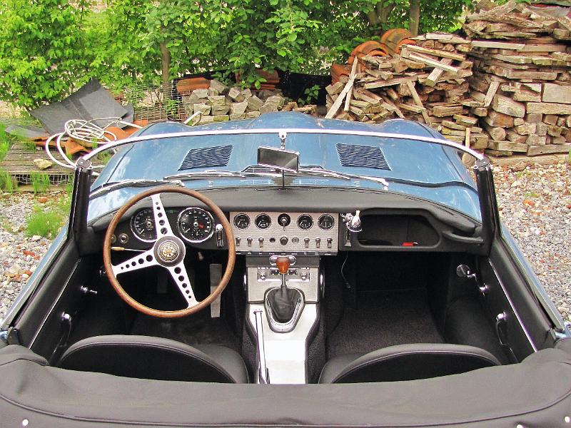 MG & OLDIES HAPPENING (131).JPG